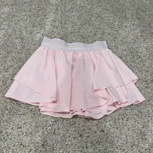 Lululemon size 4 court rival high rise skirt